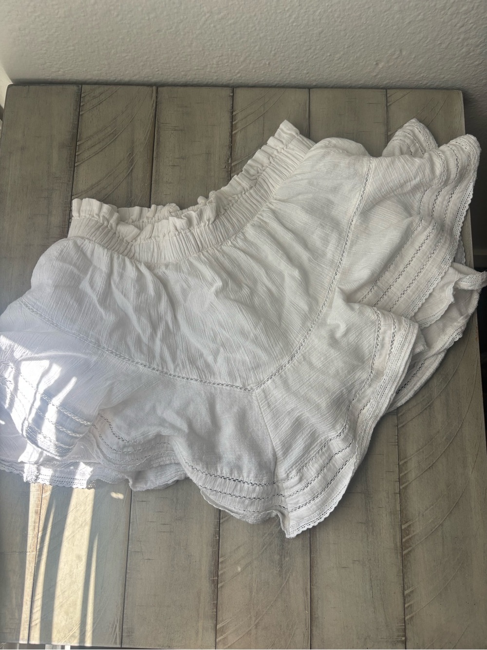 Aerie Women’s White Boho Ruffled Elastic Waist Skirt Size Small